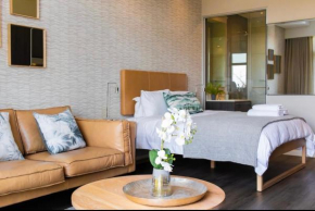 Menlyn Maine Luxury Apartment